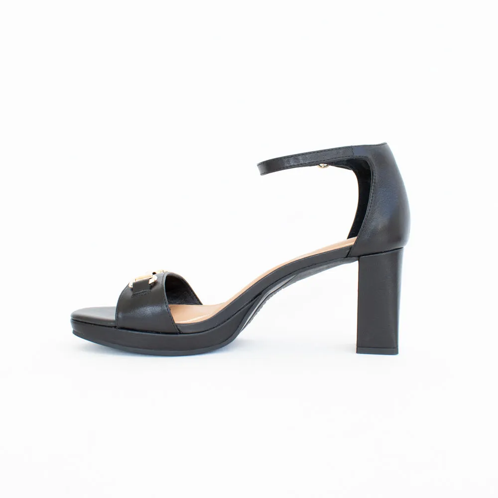 Arcade Black