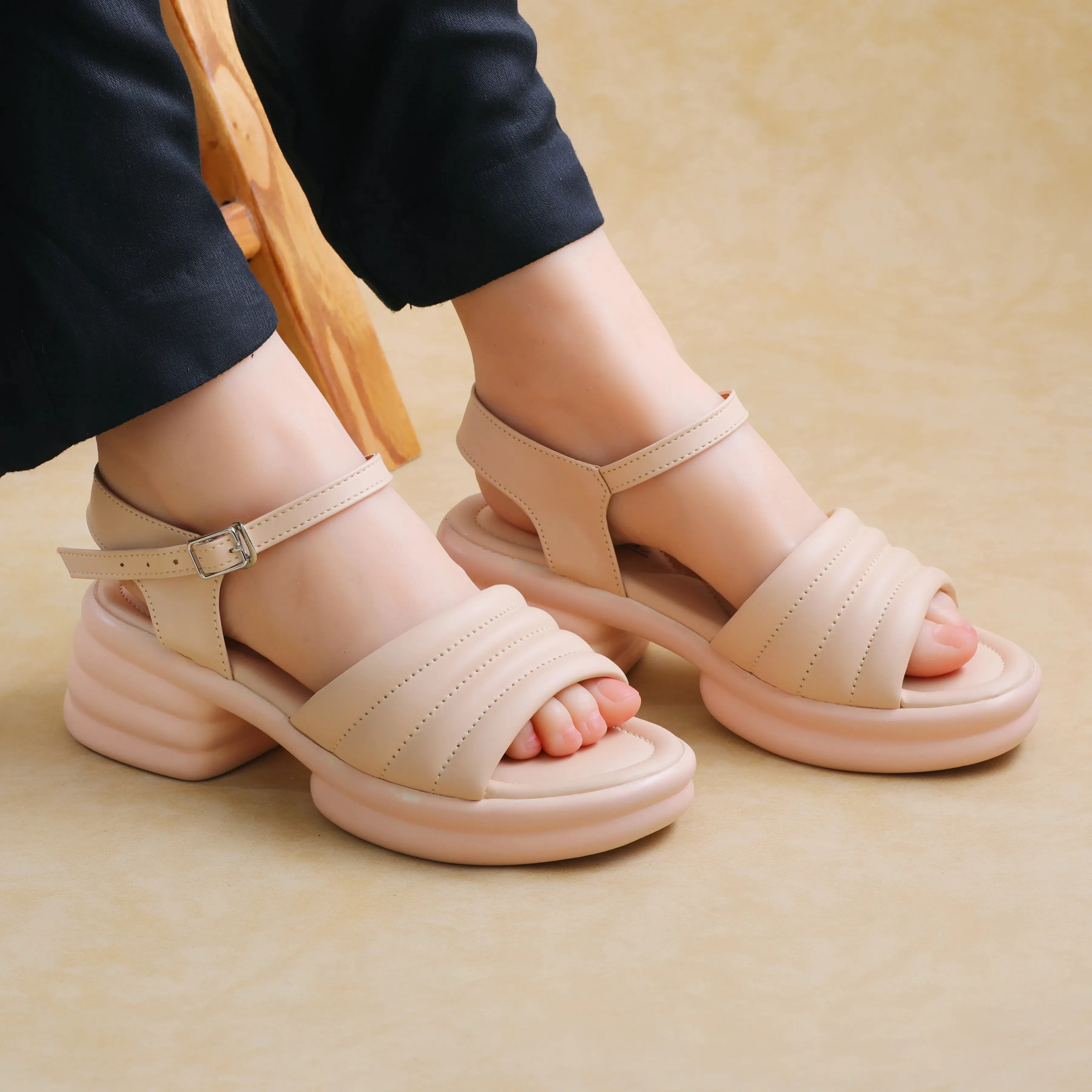 Jamie Beige Women sandal