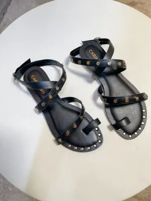 Madi Sandal